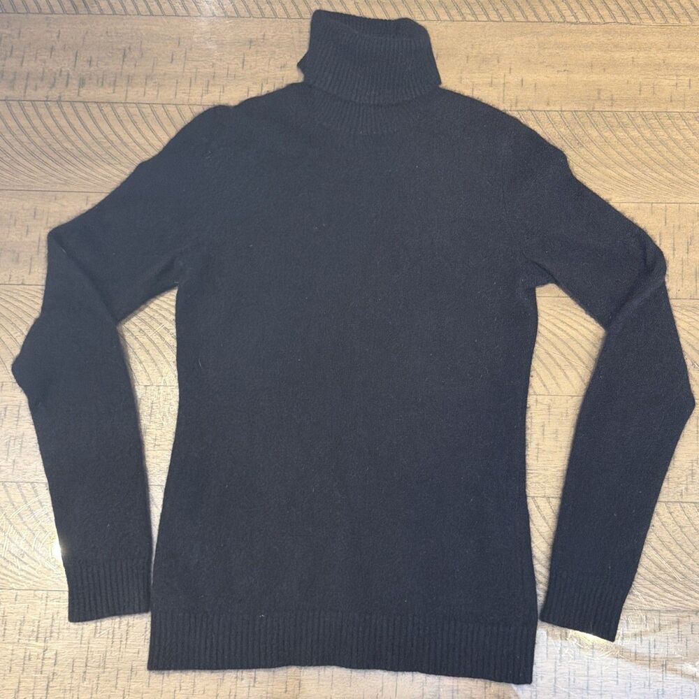 Barneys New York Cashmere Sweater Turtleneck Pullover Black Size Medium READ